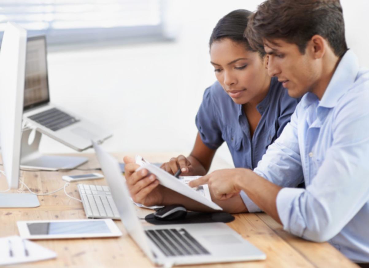 Sesja nauczania online z materiałami edukacyjnymi